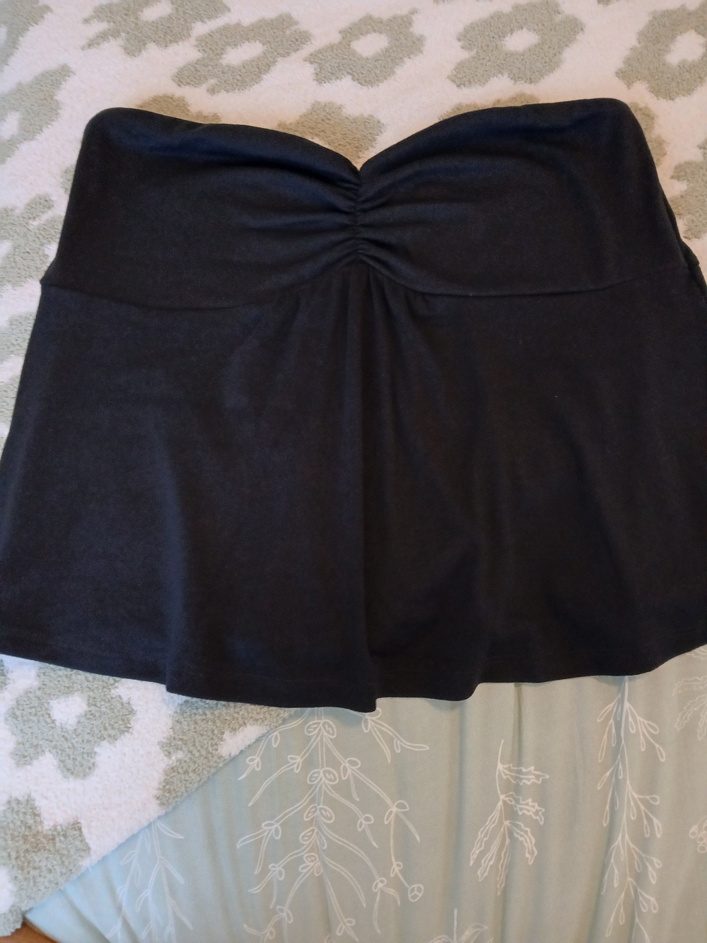 American Eagle Outfitters Black Strapless Ruched Bust Tube Top